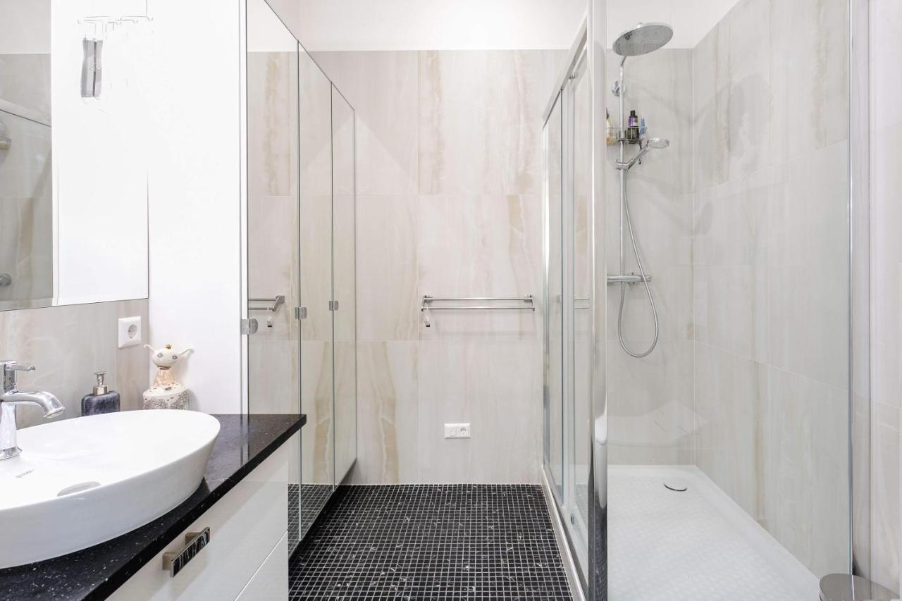 Jogailos Residence Peaceful Old Town Luxury 3 Bdr, 2 Bthr, Free Garage, Top-Speed Wifi VNO Exteriör bild