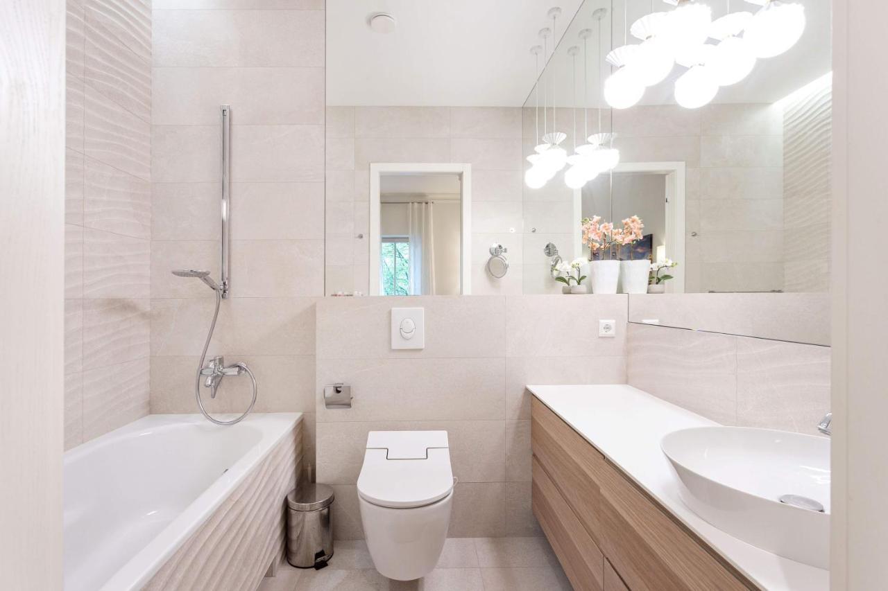 Jogailos Residence Peaceful Old Town Luxury 3 Bdr, 2 Bthr, Free Garage, Top-Speed Wifi VNO Exteriör bild